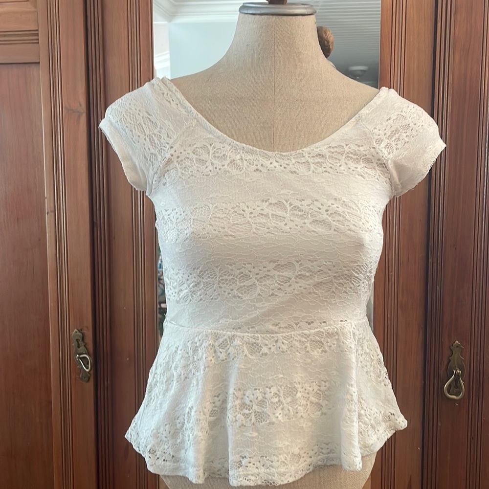 American Rag top lace white short sleeve size XS